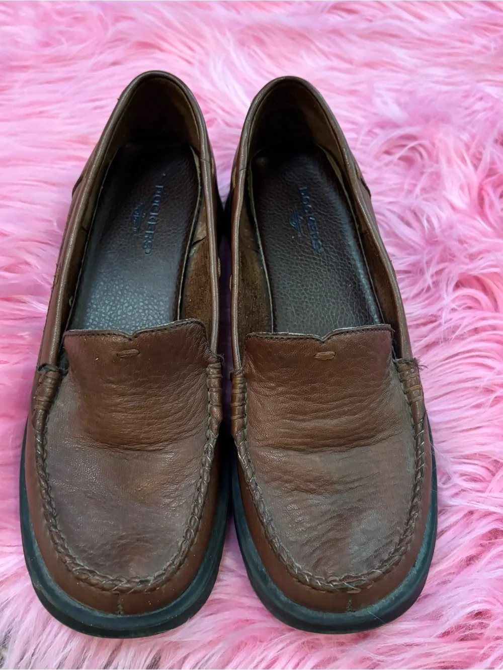 Dockers Brown Leather Slip-On Loafers Women’s size 6